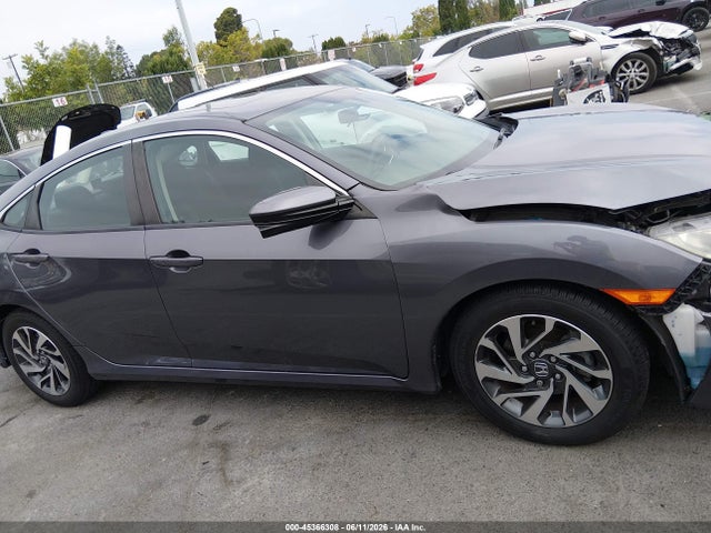 Honda CIVIC EX 2017 2HGFC2F7XHH517915 Image 13