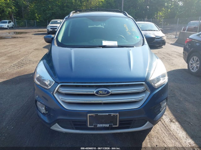 Продаж на аукціоні авто 2018 Ford Escape Se, vin: 1FMCU9GD0JUB94064, номер лоту: 45366310