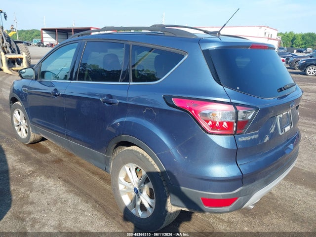 Продаж на аукціоні авто 2018 Ford Escape Se, vin: 1FMCU9GD0JUB94064, номер лоту: 45366310