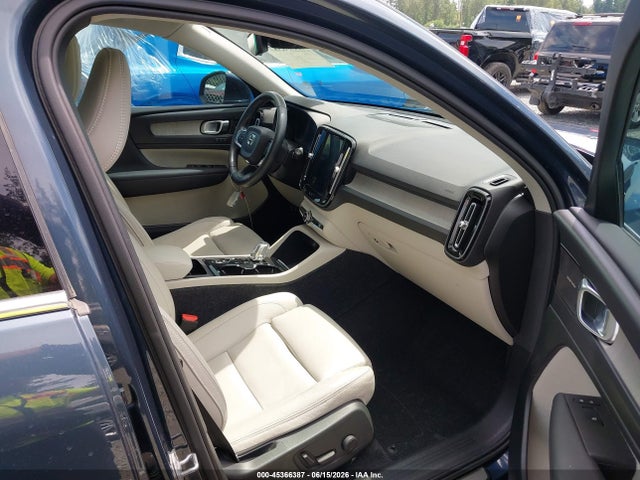 YV4162UL4K2076442 Volvo Xc40 T5 Inscription
