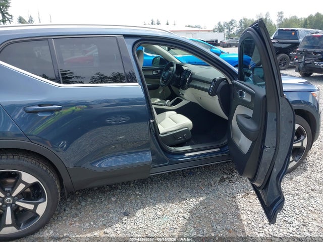 YV4162UL4K2076442 Volvo Xc40 T5 Inscription