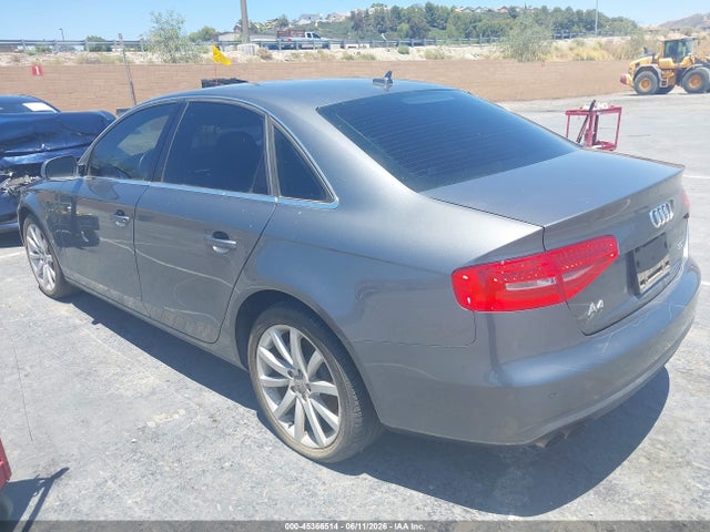 Продажа на аукционе авто 2013 Audi A4 2.0t Premium, vin: WAUEFAFL2DA119368, номер лота: 45366514