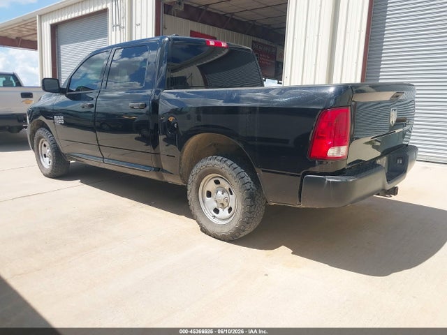 45366525 :رقم المزاد ، 1C6RR7KG9MS551464 vin ، 2021 Ram 1500 Classic Tradesman  4x4 5'7 Box مزاد بيع