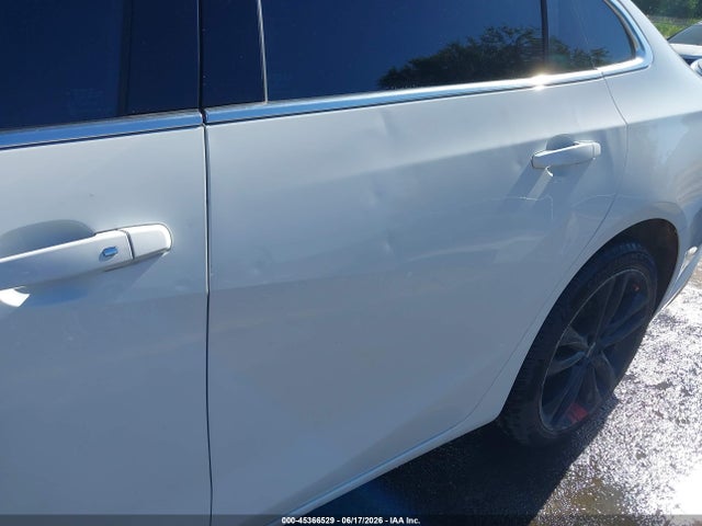 1G1ZD5ST2LF145373 Chevrolet Malibu Fwd Lt