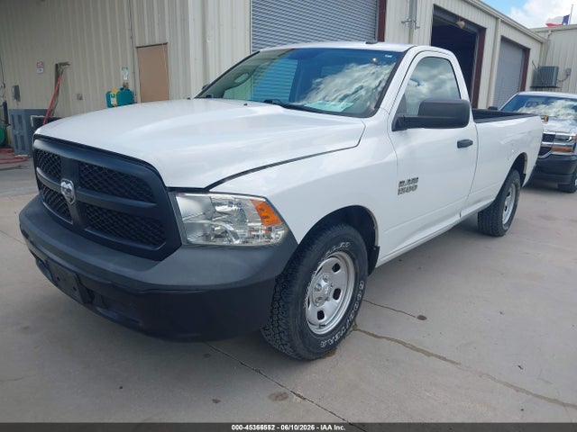 45366552 :رقم المزاد ، 3C6JR6DG8JG318151 vin ، 2018 Ram 1500 Tradesman  4x2 8' Box مزاد بيع