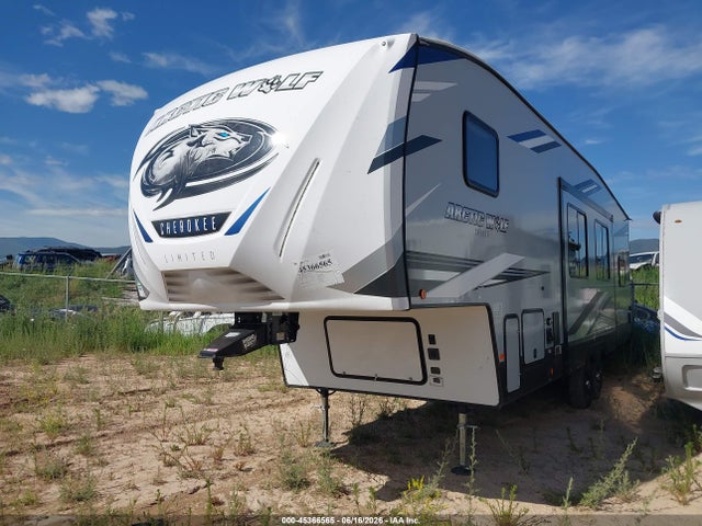 Продажа на аукционе авто 2022 Forest River Artic Wolf, vin: 5ZT3CKUB1N0711014, номер лота: 45366565