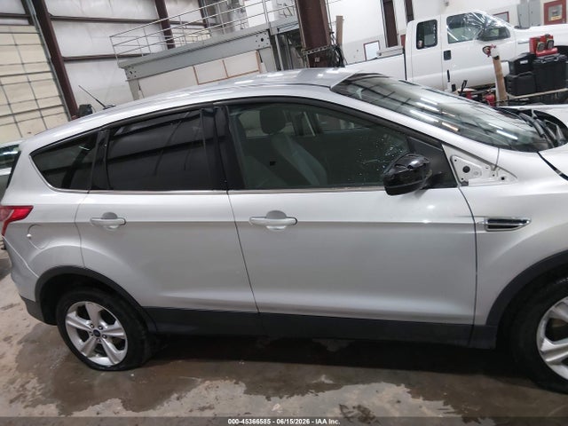 1FMCU9G98FUC44194 Ford ESCAPE SE