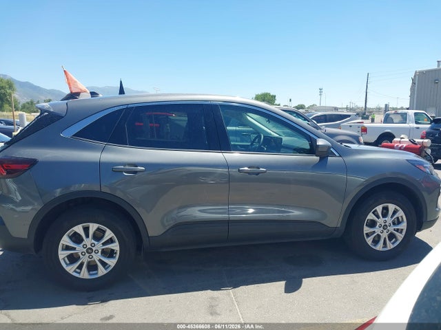 1FMCU9GN0PUB02193 Ford Escape Active