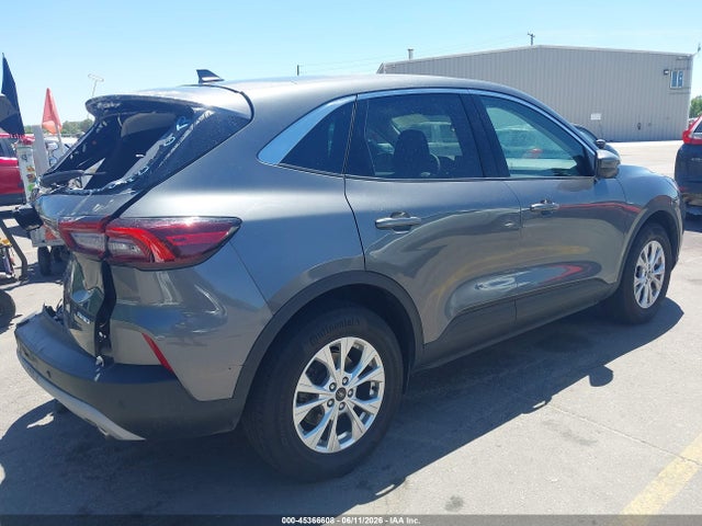 1FMCU9GN0PUB02193 Ford Escape Active