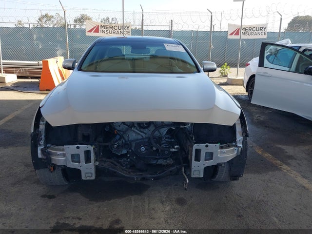 Hyundai Genesis 3.8 2015 KMHGN4JE4FU083818 Image 13