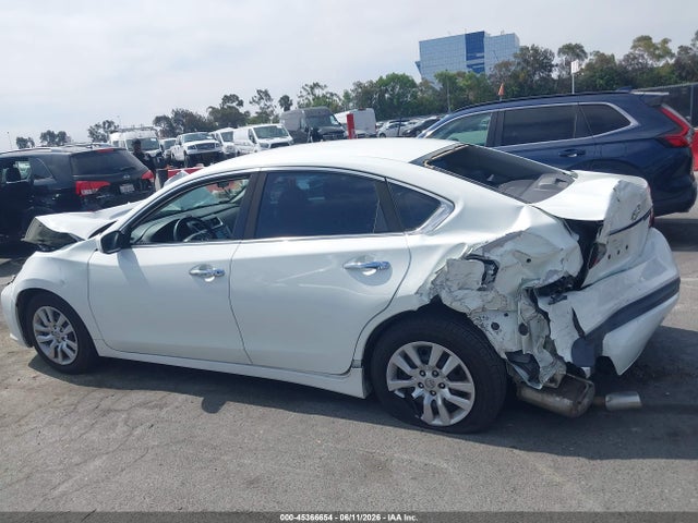Nissan Altima 2.5 S 2018 1N4AL3AP3JC161151 Image 14