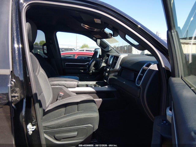 1C6SRFFPXTN162982 RAM 1500 Big Horn 4x4 5&#039;7 Box