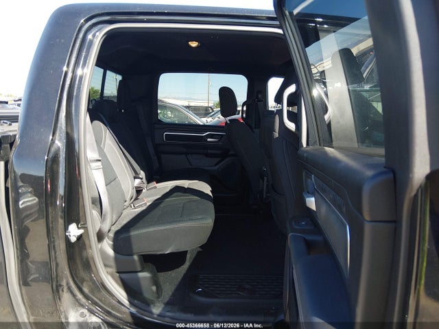 1C6SRFFPXTN162982 RAM 1500 Big Horn 4x4 5&#039;7 Box