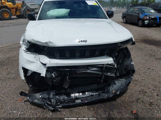 Продаж на аукціоні авто 2024 Jeep Grand Cherokee L Altitude X 4x2, vin: 1C4RJJAG9R8566503, номер лоту: 45366666