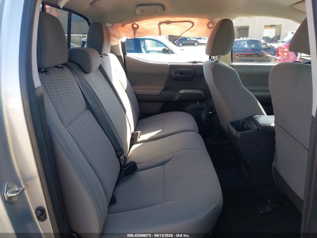 3TMCZ5AN8KM275190 Toyota Tacoma Sr5 V6