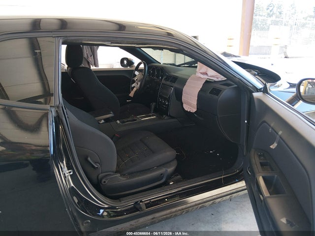 45366684 :رقم المزاد ، 2B3CJ5DT4AH199497 vin ، 2010 Dodge Challenger R/t مزاد بيع
