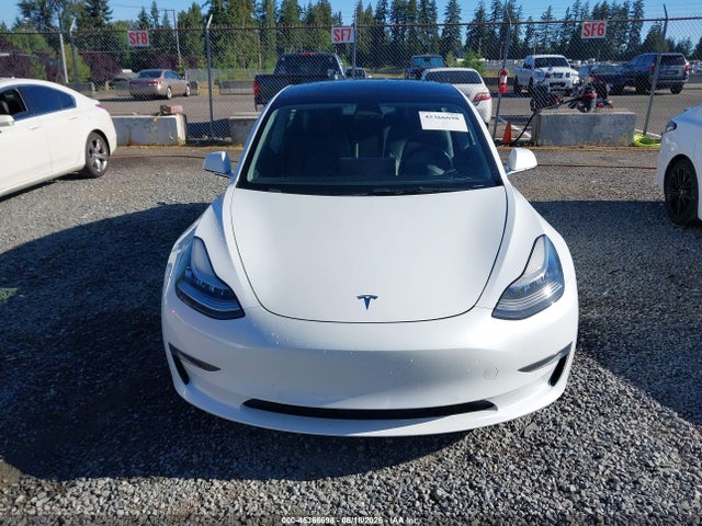 45366698 :رقم المزاد ، 5YJ3E1EB9KF211751 vin ، 2019 Tesla Model 3 Long Range/performance مزاد بيع