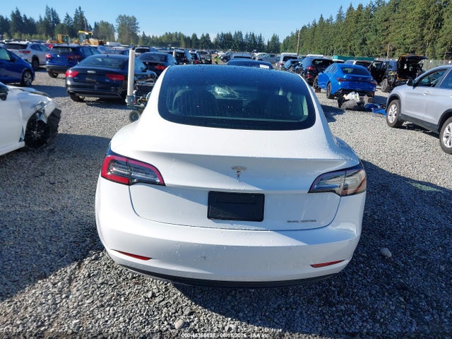 45366698 :رقم المزاد ، 5YJ3E1EB9KF211751 vin ، 2019 Tesla Model 3 Long Range/performance مزاد بيع