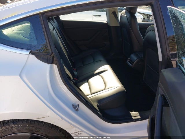 Tesla Model 3 Long Range/performance 2019 5YJ3E1EB9KF211751 Image 20