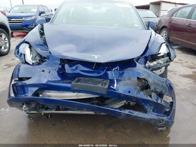 2022 Tesla Model 3 Long Range Dual Motor All-wheel Drive მანქანა იყიდება აუქციონზე, vin: 5YJ3E1EB0NF271518, აუქციონის ნომერი: 45366716