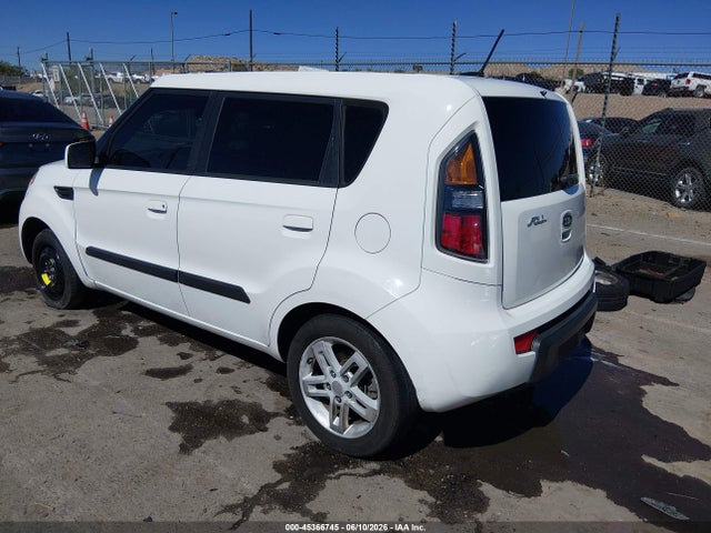 45366745 :رقم المزاد ، KNDJT2A28A7038317 vin ، 2010 Kia Soul + مزاد بيع