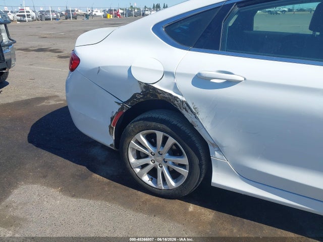 1C3CCCAB0FN624869 Chrysler 200 Limited