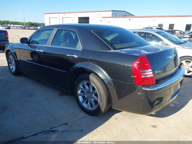Продажа на аукционе авто 2005 Chrysler 300c, vin: 2C3AA63H65H519745, номер лота: 45366851