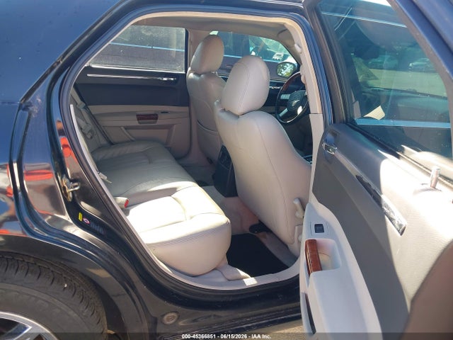 Продажа на аукционе авто 2005 Chrysler 300c, vin: 2C3AA63H65H519745, номер лота: 45366851