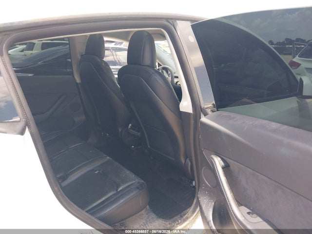 45366857 :رقم المزاد ، 5YJYGDEE7MF191093 vin ، 2021 Tesla Model Y Long Range Dual Motor All-wheel Drive مزاد بيع