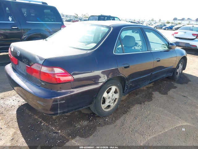 45366881 :رقم المزاد ، 1HGCG6678WA267908 vin ، 1998 Honda Accord Ex مزاد بيع