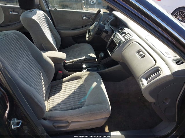 45366881 :رقم المزاد ، 1HGCG6678WA267908 vin ، 1998 Honda Accord Ex مزاد بيع