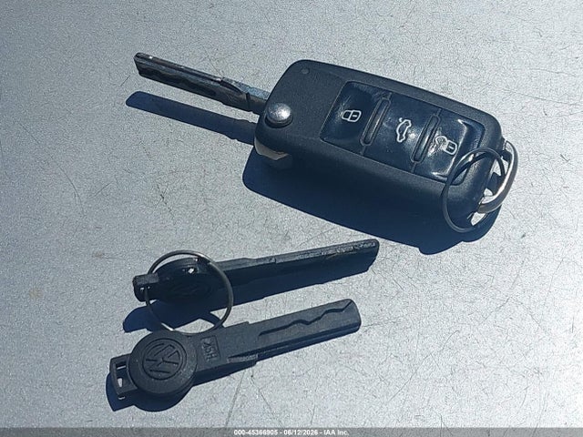 2013 Volkswagen Passat 2.0l Tdi Se მანქანა იყიდება აუქციონზე, vin: 1VWBN7A39DC000091, აუქციონის ნომერი: 45366905