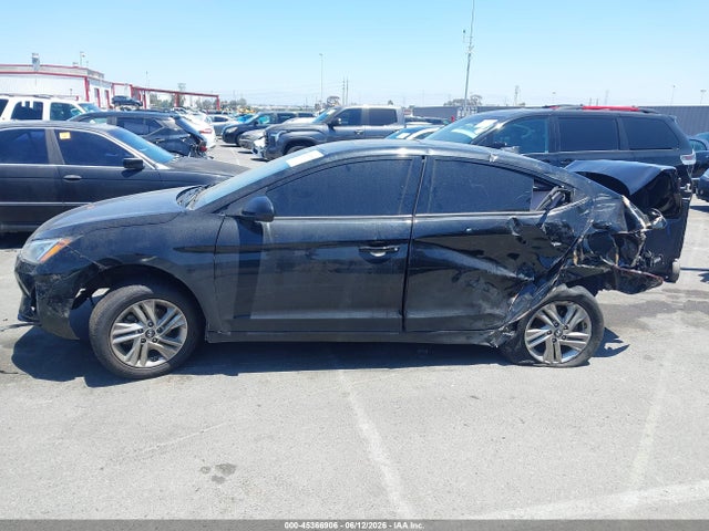 Hyundai Elantra Value Edition 2019 5NPD84LF3KH496192 Image 13