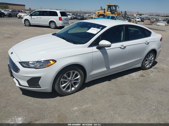 Ford Fusion Hybrid Se 2020 3FA6P0LU1LR225400 Image 2