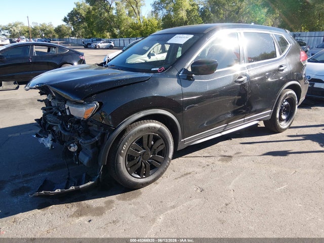 Nissan ROGUE S 2017 KNMAT2MT8HP581360 Image 2