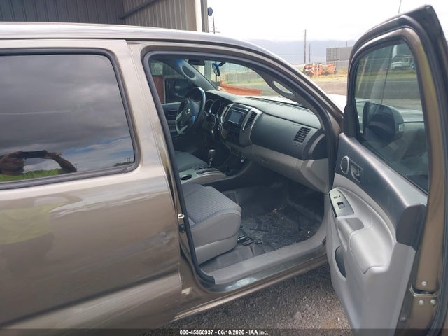 Toyota Tacoma Base V6 2014 3TMLU4EN5EM158772 Image 5