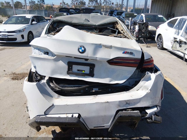 45366960 :رقم المزاد ، WBS83FK08SCU42609 vin ، 2025 Bmw M5 مزاد بيع