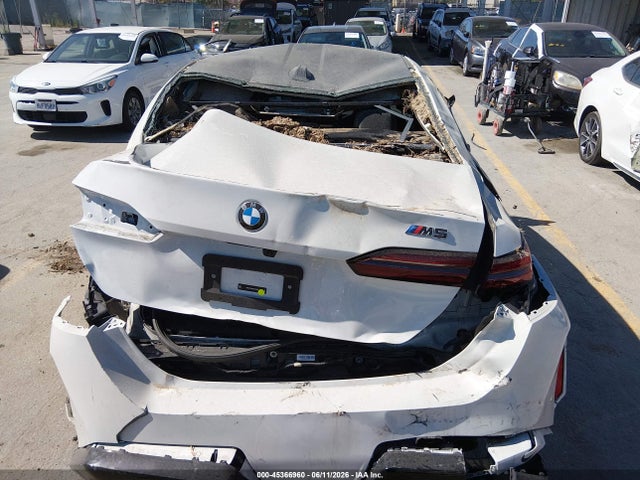 45366960 :رقم المزاد ، WBS83FK08SCU42609 vin ، 2025 Bmw M5 مزاد بيع