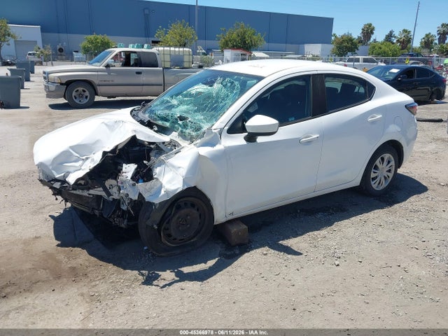 2019 Toyota Yaris L მანქანა იყიდება აუქციონზე, vin: 3MYDLBYV7KY512997, აუქციონის ნომერი: 45366978