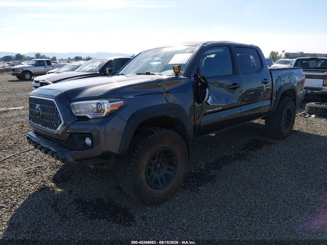 3TMCZ5AN3KM277851 Toyota Tacoma Trd Off Road