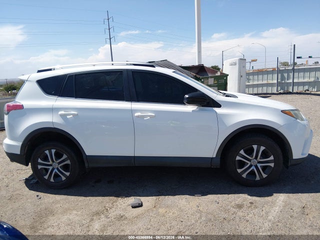 Toyota RAV4 LE 2017 2T3BFREV5HW629972 Image 13