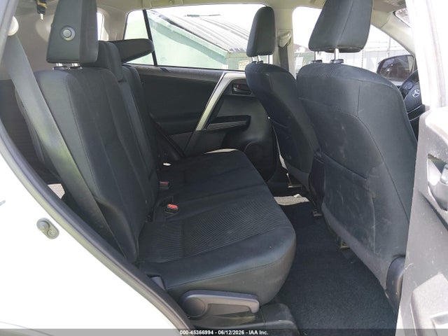 Toyota RAV4 LE 2017 2T3BFREV5HW629972 Image 8
