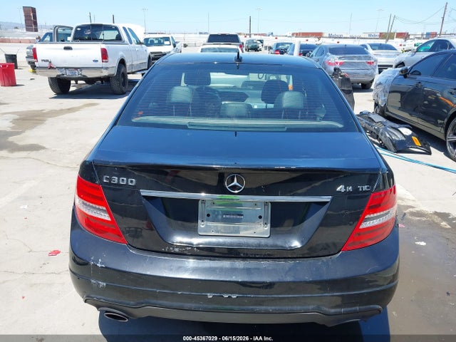 Aukcja sprzedaży 2014 Mercedes-benz C 300 Sport 4matic, vin: WDDGF8AB9EG223783, numer aukcji: 45367029