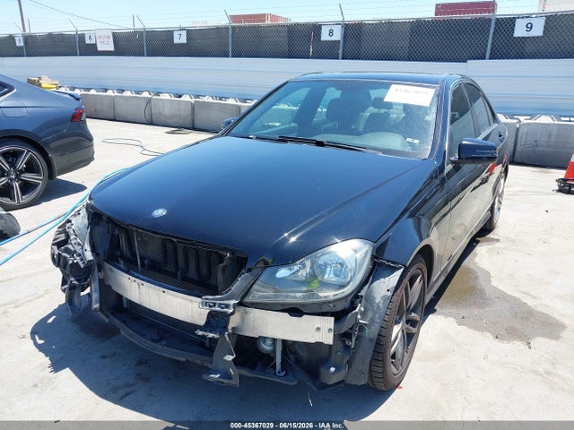 Aukcja sprzedaży 2014 Mercedes-benz C 300 Sport 4matic, vin: WDDGF8AB9EG223783, numer aukcji: 45367029