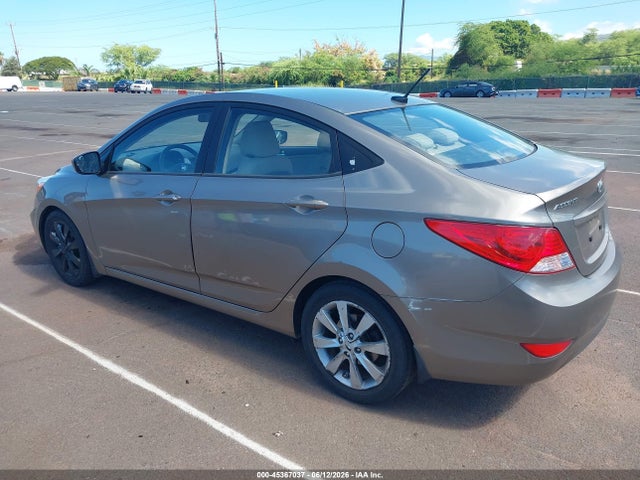 Hyundai ACCENT GLS 2014 KMHCU4AE5EU753425 Image 3
