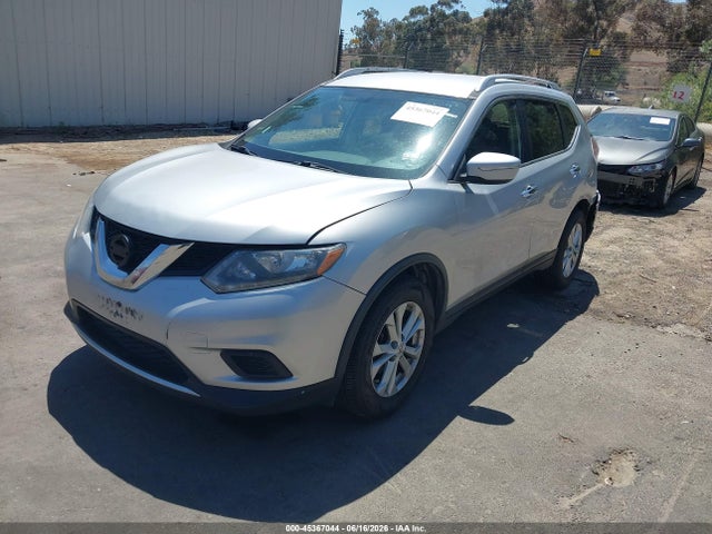 Nissan ROGUE SV 2015 KNMAT2MTXFP584158 Image 2