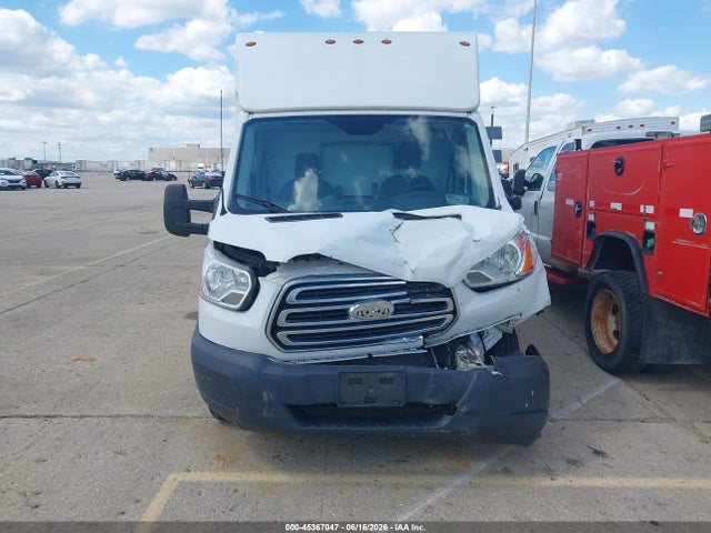 2015 Ford Transit-350 Cutaway მანქანა იყიდება აუქციონზე, vin: 1FDWS8PM9FKA09557, აუქციონის ნომერი: 45367047