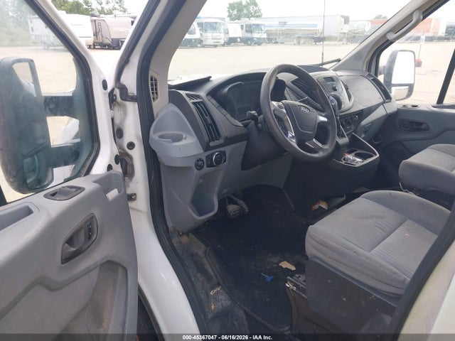 2015 Ford Transit-350 Cutaway მანქანა იყიდება აუქციონზე, vin: 1FDWS8PM9FKA09557, აუქციონის ნომერი: 45367047