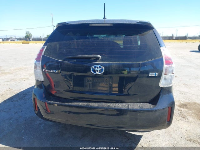 Toyota Prius V Two 2017 JTDZN3EU5HJ069262 Image 20