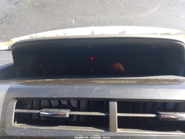 Toyota Prius V Two 2017 JTDZN3EU5HJ069262 Image 7